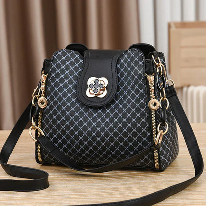 Élise & Fils – Charm Bag